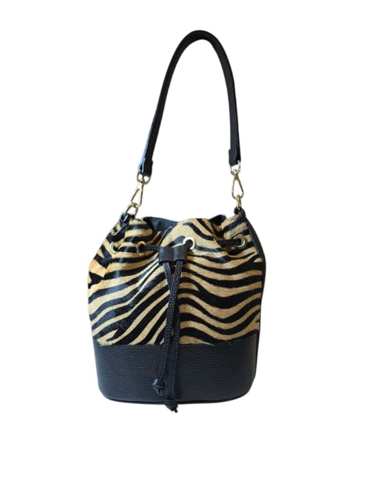 Borsa secchiello in cavallino zebrato beige e pelle nera con dettagli dorati e tracolla rimovibile